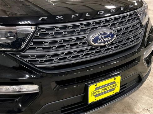 Certified 2023 Ford Explorer XLT w/ Equipment Group 202A image 29