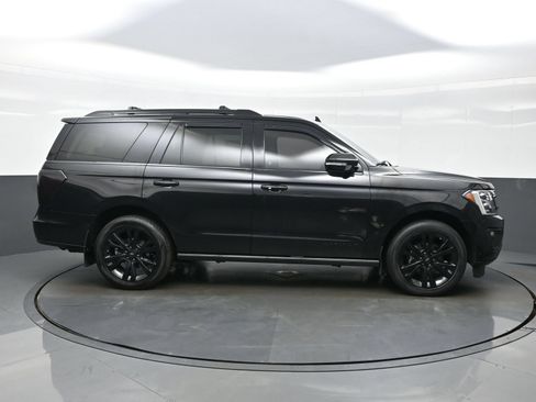 Used 2021 Ford Expedition Platinum AWD/4WD image 7