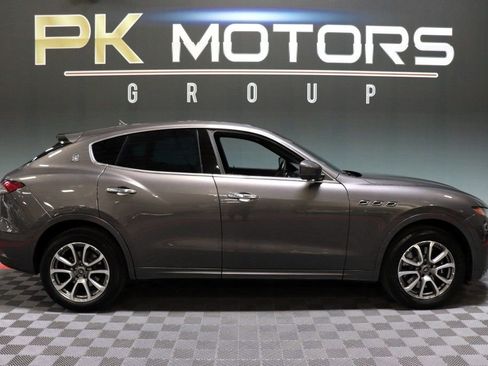 Used 2021 Maserati Levante S AWD/4WD image 10
