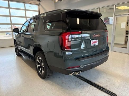 Used 2026 GMC Yukon AT4 w/ LPO, Floor Liner Package AWD/4WD image 6