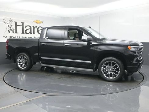 New 2026 Chevrolet Silverado 1500 High Country AWD/4WD image 1