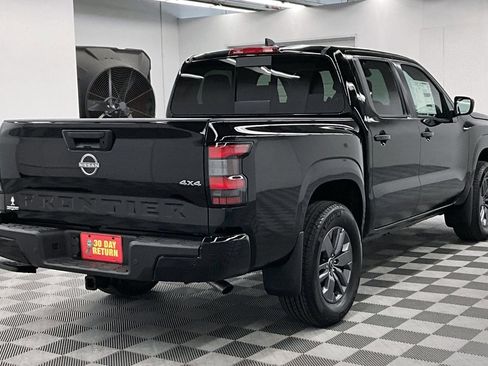 New 2026 Nissan Frontier SV AWD/4WD image 18