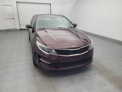 Used 2017 Kia Optima LX FWD image 14
