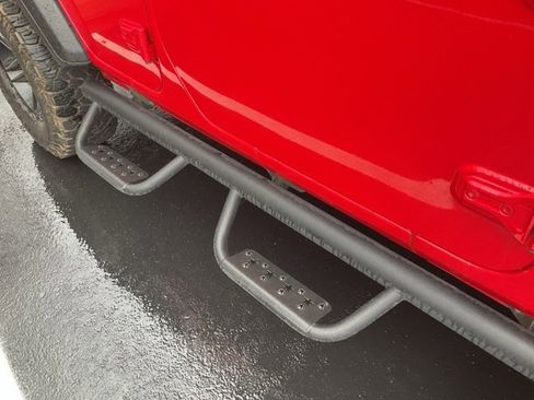 Used 2021 Jeep Wrangler Unlimited Sport image 4