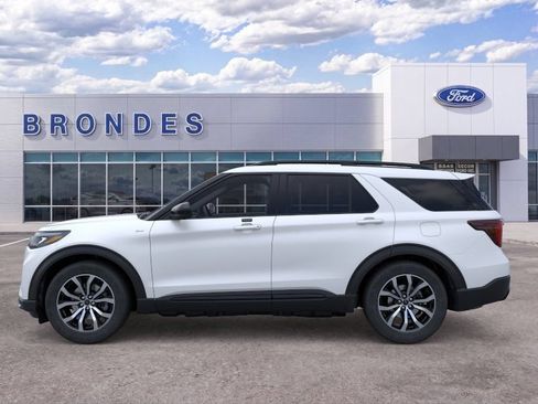 New 2026 Ford Explorer ST-Line AWD/4WD image 3