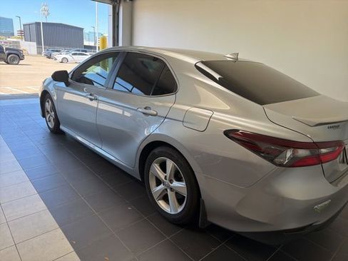 Certified 2022 Toyota Camry LE image 2
