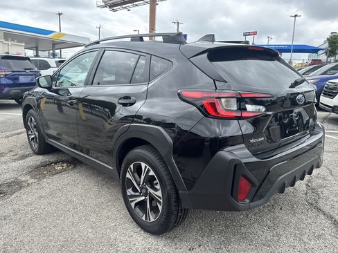 Certified 2026 Subaru Crosstrek 2.0i Premium AWD/4WD image 5