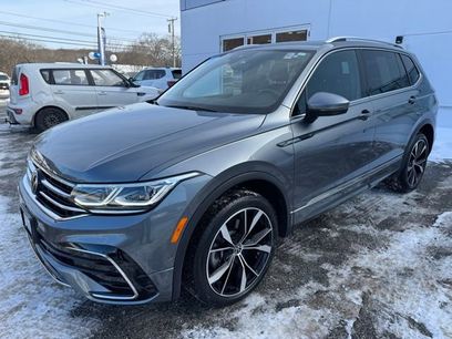 Used 2022 Volkswagen Tiguan SEL R-Line