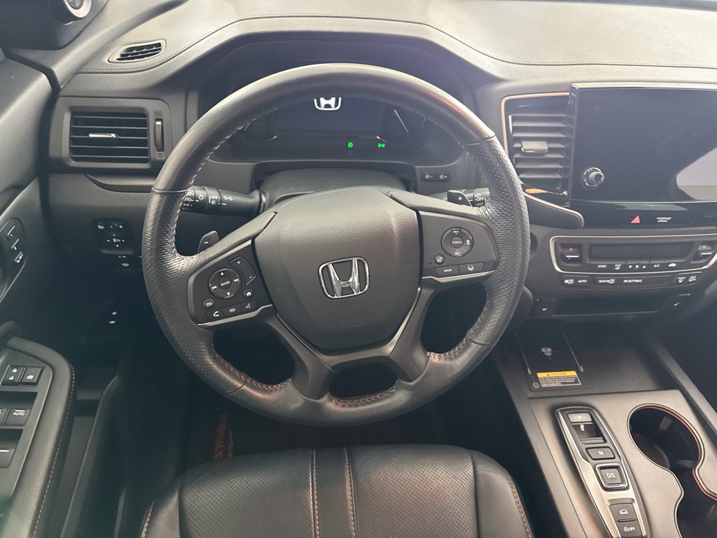 Used 2024 Honda Passport TrailSport image 42