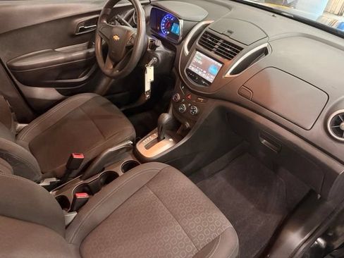 Used 2016 Chevrolet Trax LS AWD/4WD image 26