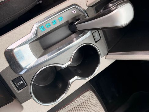 Used 2010 Chevrolet Equinox LT w/ Vehicle Interface Package image 28