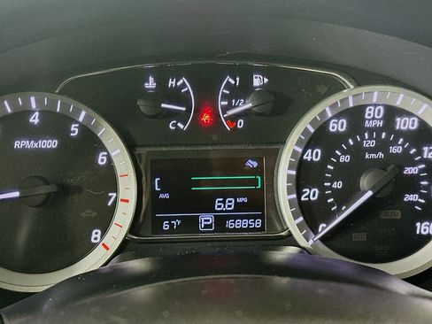 Used 2014 Nissan Sentra SV FWD image 18