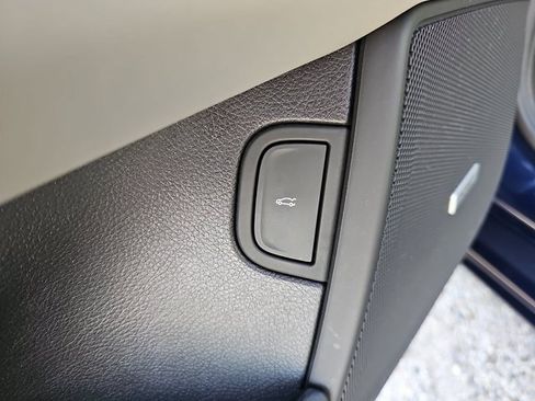 Used 2018 Cadillac CT6 Luxury image 35