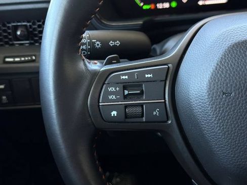 Certified 2025 Honda CR-V Sport-L image 29