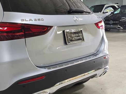 Certified 2026 Mercedes-Benz GLA 250 4MATIC image 13