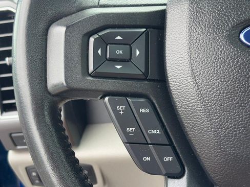 Used 2017 Ford F150 XLT w/ Equipment Group 302A Luxury AWD/4WD image 17
