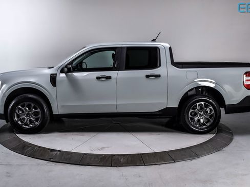 Used 2023 Ford Maverick XLT image 3