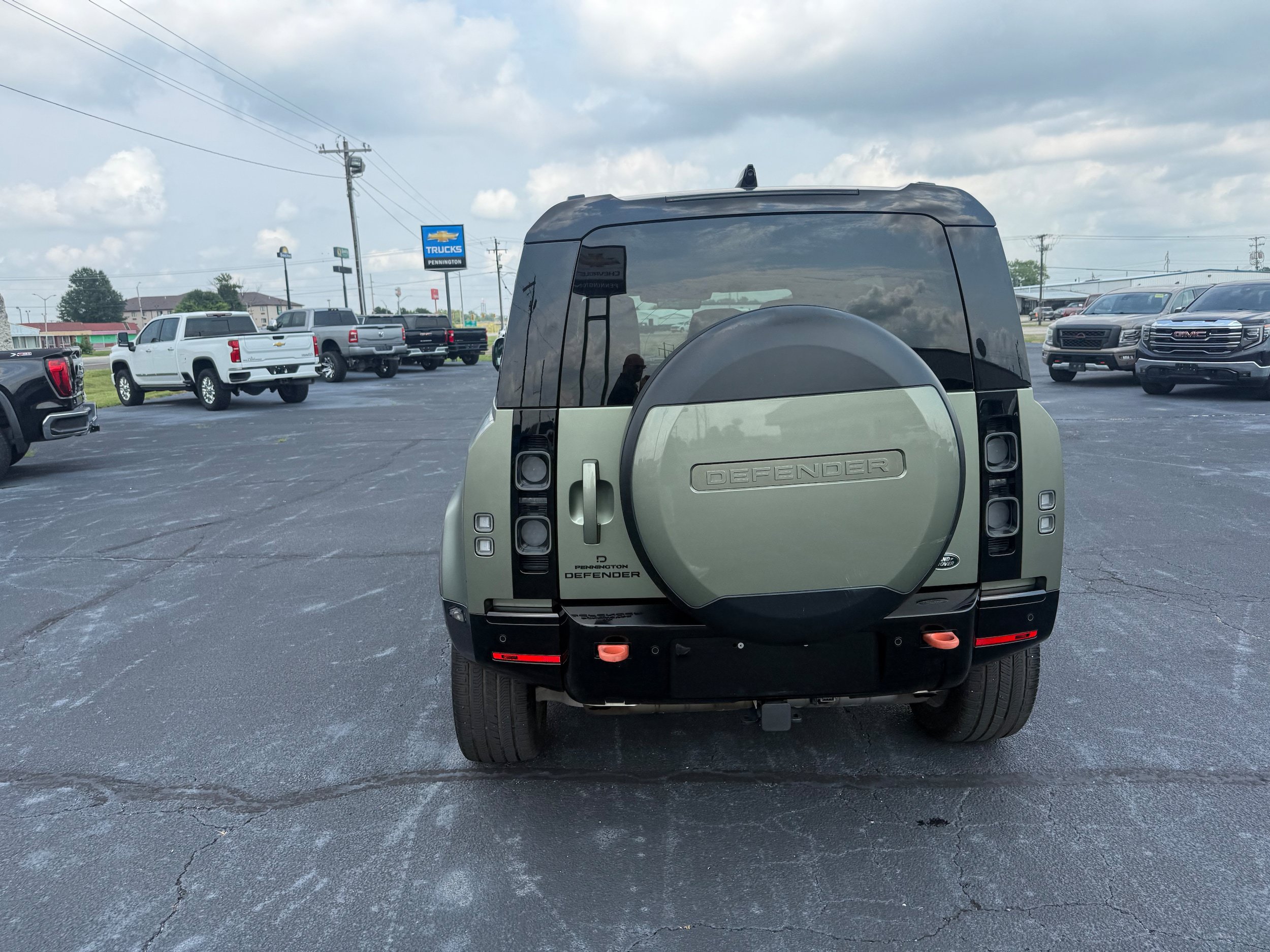 Used 2022 Land Rover Defender 110 X AWD/4WD image 6