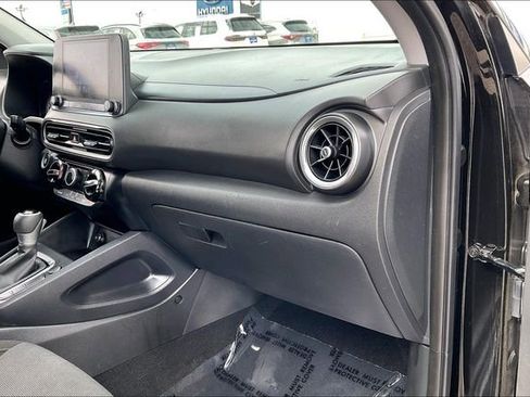 Certified 2022 Hyundai Kona SEL image 16