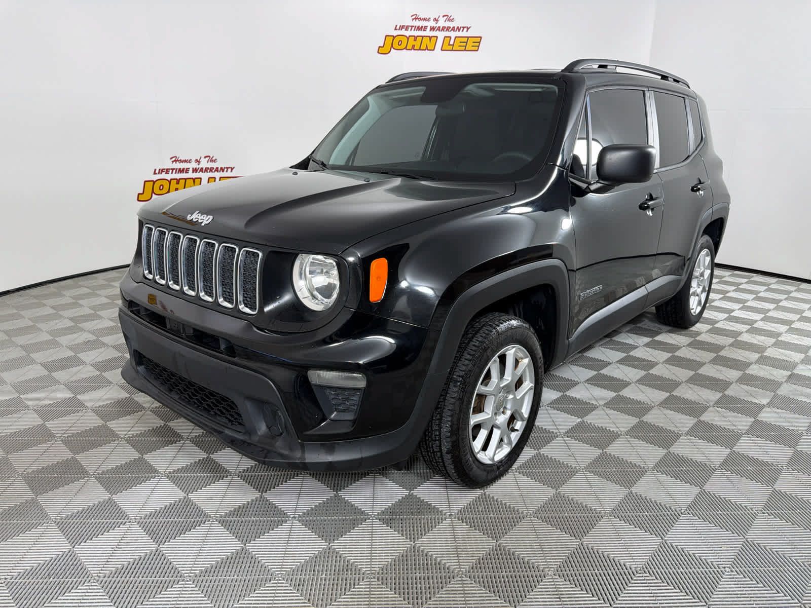 Used 2020 Jeep Renegade Sport w/ Sport Appearance Group AWD/4WD image 1