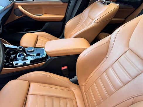 Used 2023 BMW X4 M40i image 12