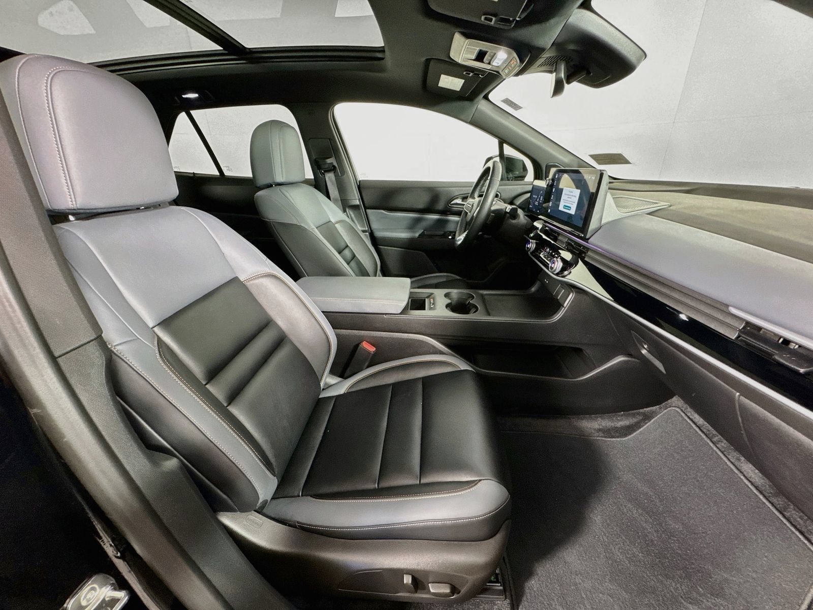 Used 2024 Honda Prologue Touring image 30