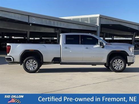 Certified 2022 GMC Sierra 3500 Denali w/ Denali Ultimate Package AWD/4WD image 15