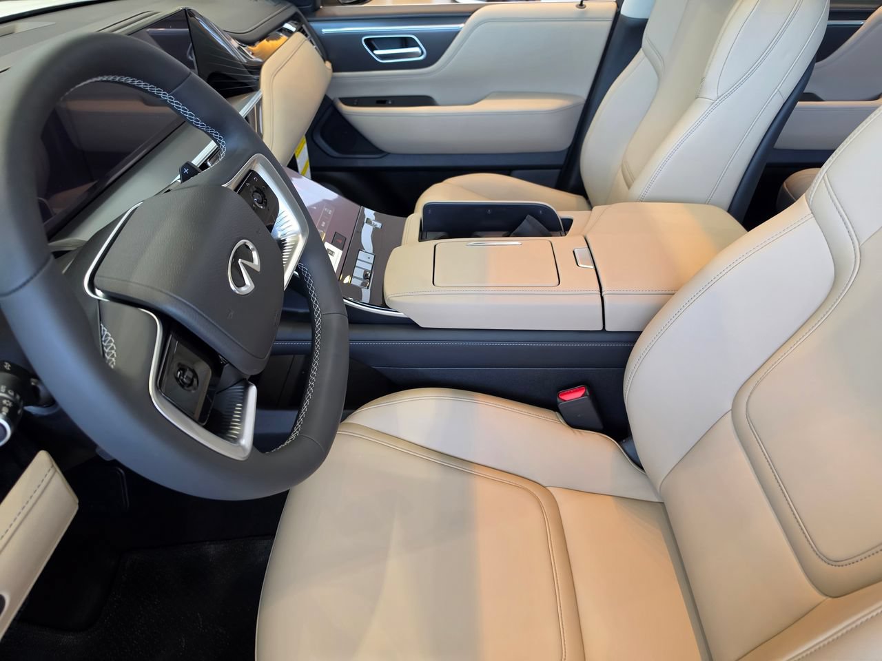 Certified 2026 INFINITI QX80 Pure AWD/4WD image 14