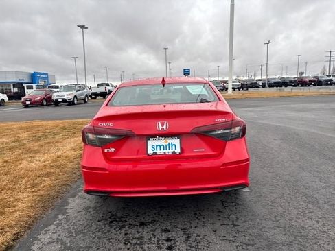 Certified 2025 Honda Civic Sport image 4