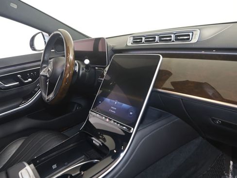 Used 2022 Mercedes-Benz S 500 4MATIC image 55