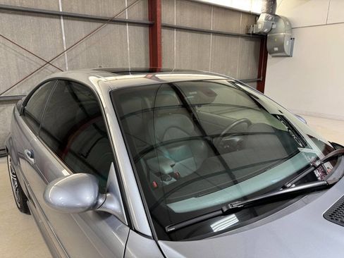 Used 2005 BMW M3 Coupe RWD image 36