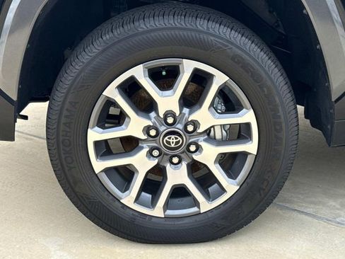 Used 2025 Toyota Tundra 1794 Edition AWD/4WD image 4