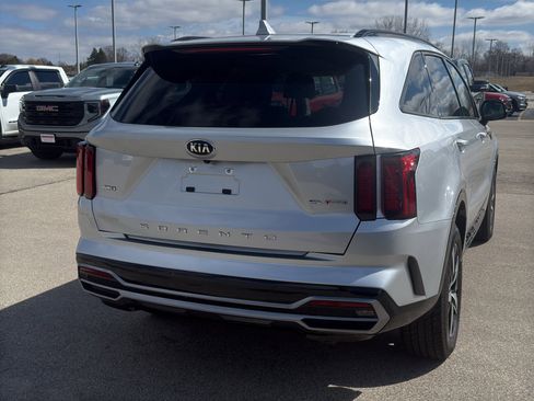 Used 2021 Kia Sorento EX AWD/4WD image 5