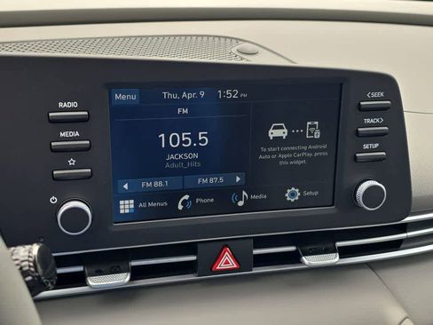 New 2026 Hyundai Elantra SE image 29