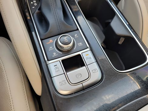 Used 2023 Kia Telluride SX Prestige image 32