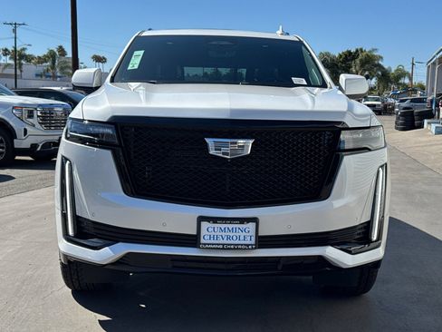 Used 2023 Cadillac Escalade Sport w/ Touring Package AWD/4WD image 4
