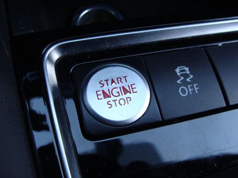 Used 2015 Volkswagen Jetta GLI SE image 21