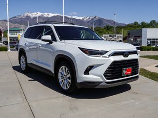 Certified 2025 Toyota Grand Highlander AWD video 2