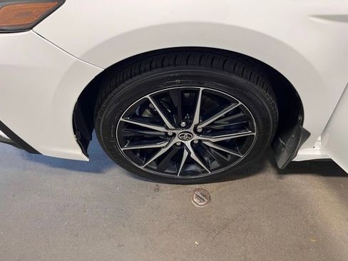 Used 2022 Toyota Camry SE image 30
