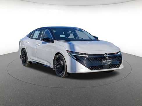 New 2026 Nissan Sentra SR w/ Floor Mat Package image 3