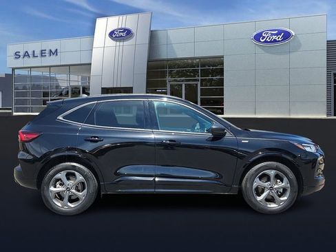 Certified 2024 Ford Escape ST-Line w/ Tech Pack #1 AWD/4WD image 2