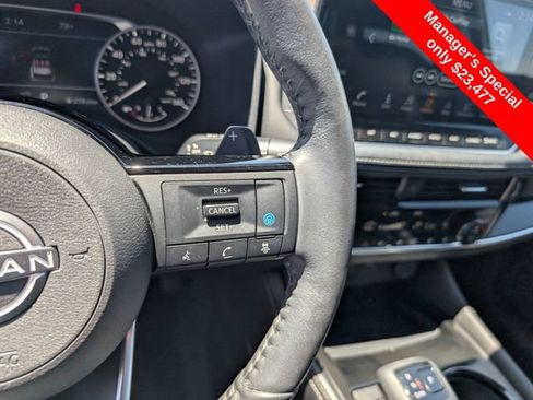 Used 2023 Nissan Rogue SL w/ SL Premium Package AWD/4WD image 17