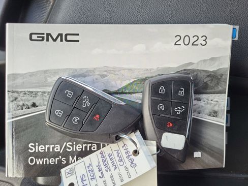 Used 2023 GMC Sierra 1500 Pro w/ Graphite Edition image 28
