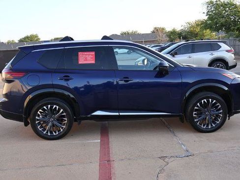 Certified 2026 Nissan Rogue Platinum w/ Platinum Premium Package AWD/4WD image 5