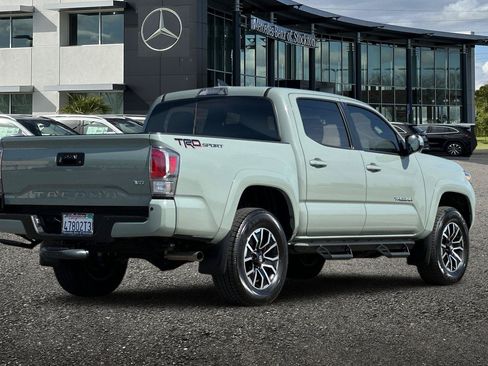 Used 2023 Toyota Tacoma TRD Sport RWD image 4