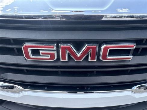 Certified 2024 GMC Terrain SLE w/ Driver Convenience Package FWD image 29