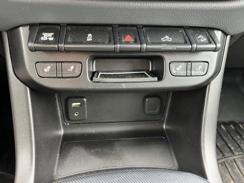 Used 2016 Chevrolet Colorado Z71 image 22