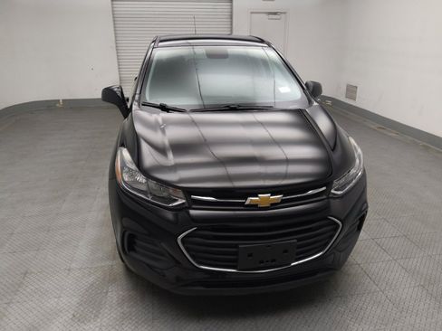 Used 2020 Chevrolet Trax LS w/ Tint and Cruise Package FWD image 14