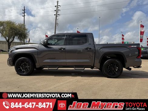 Used 2023 Toyota Tundra SR5 image 6