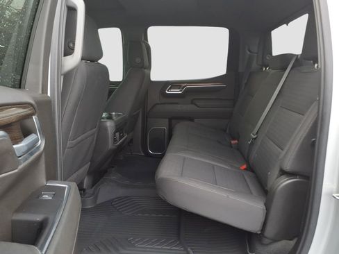 Used 2022 Chevrolet Silverado 1500 RST w/ Convenience Package II image 16